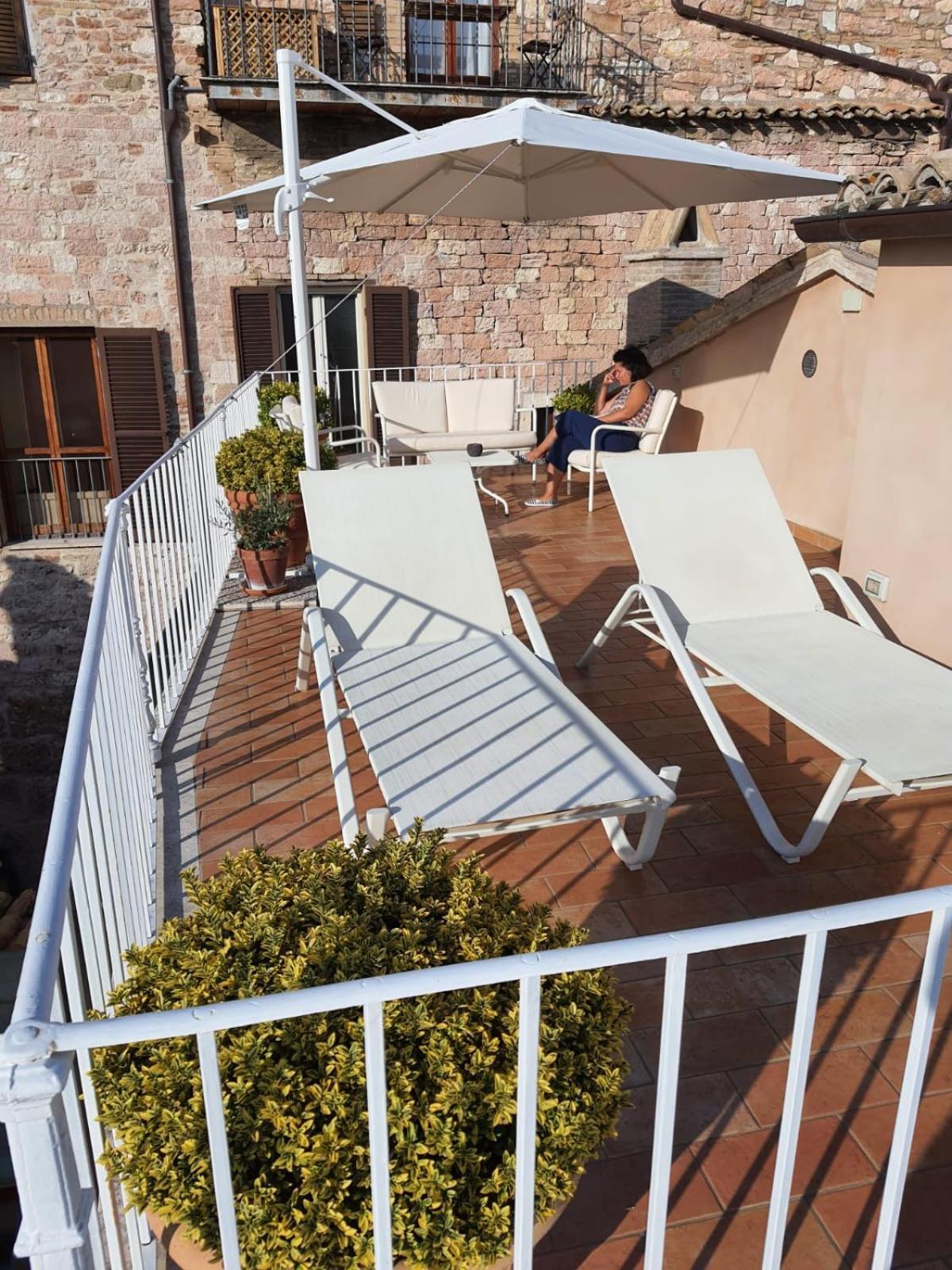 Bed and Breakfast Portica10 Ассизи Экстерьер фото